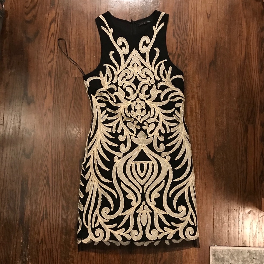 Black Sleeveless Party Dress